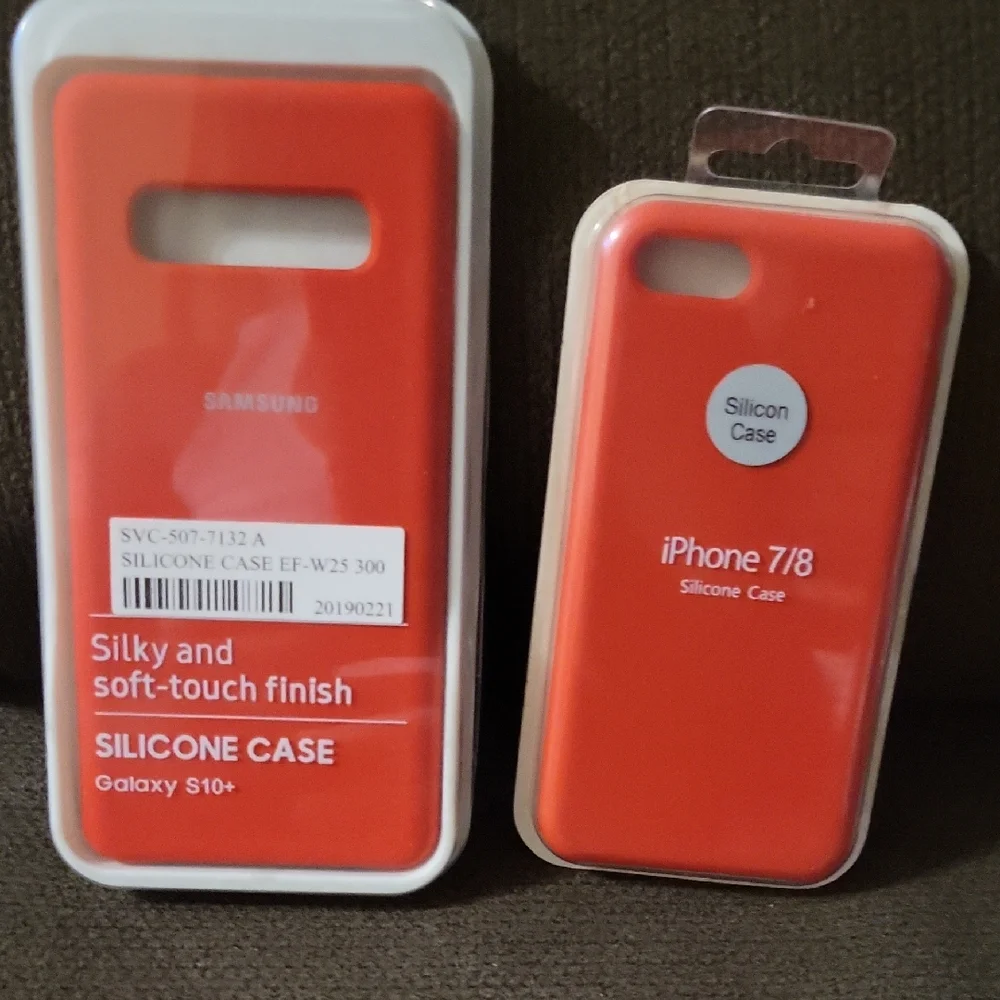 Samsung Galaxy S10+ Vibrant Silicone Cover